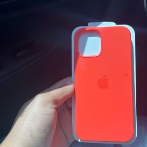 Authentic apple iPhone 12 Pro case with MagSafe